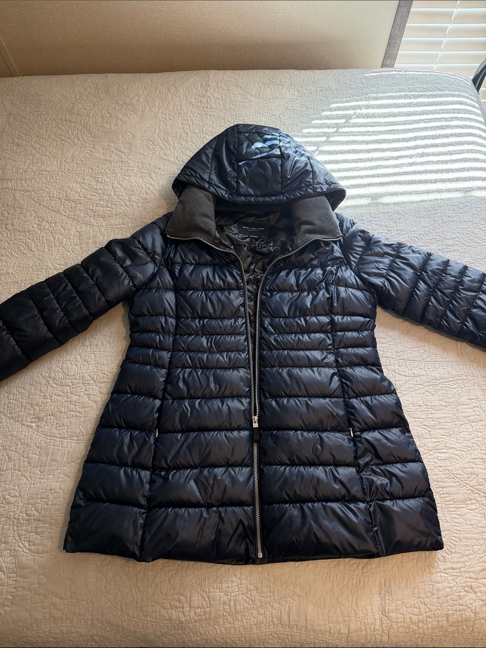 Women's Hooded Puffer Coat in Blue
